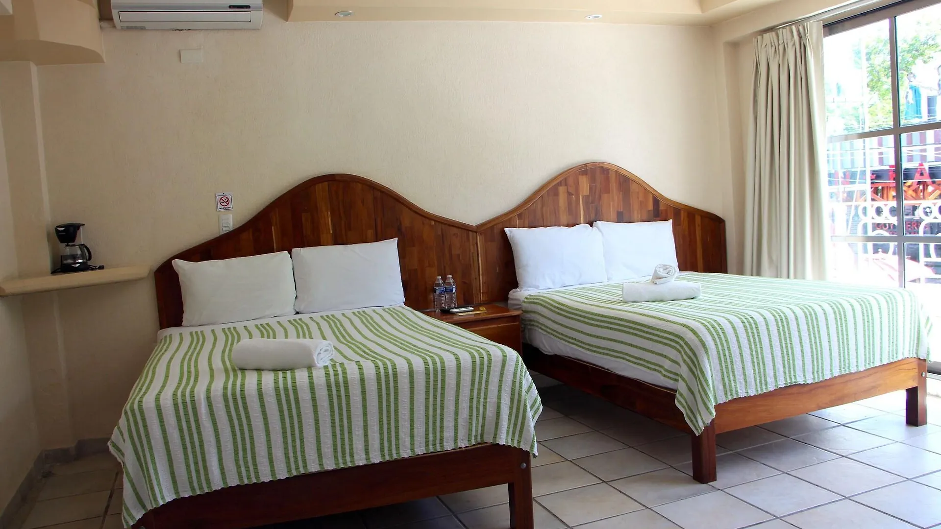 Hotel Plaza Del Sol Playa del Carmen